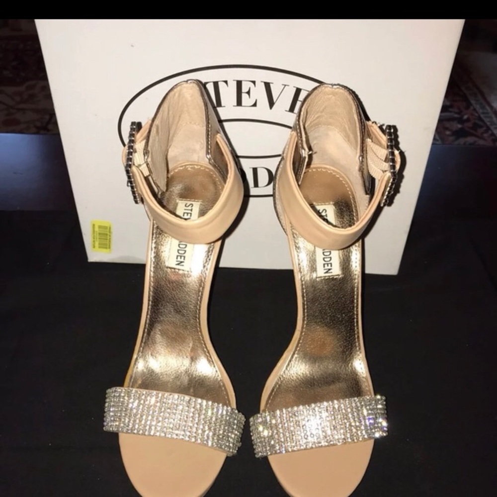 Steve Madden Marlen Rhinestone Heels ‼️SOLD‼️